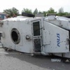 Zırhlı polis aracı devrildi: 1'i ağır 3 yaralı