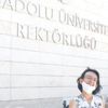 Bedensel engelli Şenay, üçüncü üniversitesini bitirdi Bedensel engelli Şenay, üçüncü üniversitesini bitirdi