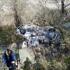 Dereye devrilen otomobildeki iki kişi öldü