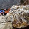 Gümüşhane-Trabzon karayolunda heyelan Gümüşhane-Trabzon karayolunda heyelan