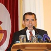Özbek'ten Messi ve Neymar açıklaması Özbek'ten Messi ve Neymar açıklaması