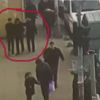 Güpegündüz onlarca kişinin gözü önünde gasp Güpegündüz onlarca kişinin gözü önünde gasp