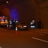 Tünelde arıza yapan otomobilini iterken canından oldu Tünelde arıza yapan otomobilini iterken canından oldu