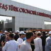 TOFAŞ’tan 2 işçi atıldı eylem yeniden başladı TOFAŞ’tan 2 işçi atıldı eylem yeniden başladı