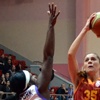 Basketbol maçında yangın çıktı! Basketbol maçında yangın çıktı!