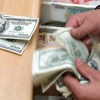 Dolar PPK öncesi sakin