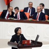 Leyla Zana'nın yemini geçersiz sayıldı Leyla Zana'nın yemini geçersiz sayıldı