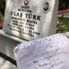 Şehit mezarına bırakılan not duygulandırdı Şehit mezarına bırakılan not duygulandırdı