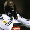 Olay! Demba Ba taraftarla tartıştı Olay! Demba Ba taraftarla tartıştı