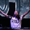 Steve Aoki İstanbul'da hayranlarıyla buluştu