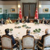 Saray ‘külliye’ oluyor Saray ‘külliye’ oluyor