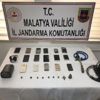 Malatya'da 28 parça tarihi eser ele geçirildi Malatya'da 28 parça tarihi eser ele geçirildi