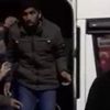Koltukları sökülen minibüste 50 kaçak göçmen yakalandı Koltukları sökülen minibüste 50 kaçak göçmen yakalandı
