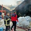 Gebze'de atık ayrıştırma tesisinde yangın Gebze'de atık ayrıştırma tesisinde yangın
