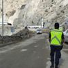 Erzurum-Artvin yolu ulaşıma kapandı Erzurum-Artvin yolu ulaşıma kapandı