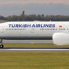 THY Losangeles-İstanbul uçağı Gatwick'e zorunlu indi THY Losangeles-İstanbul uçağı Gatwick'e zorunlu indi