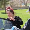 Otostop yapan 20 yaş altındaki kızların sözleri pes dedirtti! Otostop yapan 20 yaş altındaki kızların sözleri pes dedirtti!