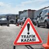 Kız istemeye gidenleri taşıyan minibüs devrildi: 13 yaralı Kız istemeye gidenleri taşıyan minibüs devrildi: 13 yaralı