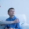 Asperger sendromu nedir, belirtileri neler? Asperger sendromu olan ünlüler kimler? Tedavisi var mı?