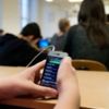 Fransa'da cep telefonu yasaklandı! Fransa'da cep telefonu yasaklandı!