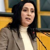 'Topu neden bize atıyorsun' 'Topu neden bize atıyorsun'
