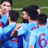 Avni Aker'de ilginç pozisyon