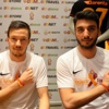 Cenk Gönen ve Linnes taraftarlarla buluştu Cenk Gönen ve Linnes taraftarlarla buluştu