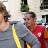 Sarkozy’yi Sneijder'le vurdular