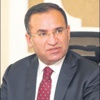 Bozdağ: Okul için hâlâ izin almadılar Bozdağ: Okul için hâlâ izin almadılar