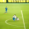 Hakemden taraftarı çıldırtan karar Hakemden taraftarı çıldırtan karar