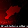 Anaokulu öğrencileri askerlere mektup yazdı