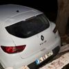 Otomobille kışlaya girdi: 1 yaralı Otomobille kışlaya girdi: 1 yaralı