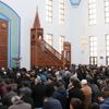 Cuma hutbesinde 'yaşlılara hürmet' çağrısı yapıldı Cuma hutbesinde 'yaşlılara hürmet' çağrısı yapıldı