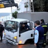 Bodrum'da yol çöktü, sürücüler deprem oluyor sandı