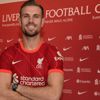 Henderson 4 yıl daha Liverpool'da