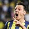 Fenerbahçe taraftarından yönetime Mesut Özil resti! "Çok bekledik, kimseye yedirmeyiz"