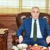 Fakıbaba, bitiremediği yemeği eve götürüyor Fakıbaba, bitiremediği yemeği eve götürüyor