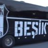 Beşiktaş otobüsüne taşlı saldırı Beşiktaş otobüsüne taşlı saldırı
