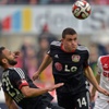 Papadopoulos'tan 5 yıllık imza Papadopoulos'tan 5 yıllık imza