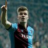 Trabzonsporlu taraftarların Sörloth girişimi Trabzonsporlu taraftarların Sörloth girişimi