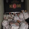 Van'da kaçak ilaç ve çay ele geçirildi Van'da kaçak ilaç ve çay ele geçirildi