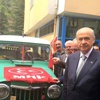 Bahçeli’ye 1952 model cip hediye edildi Bahçeli’ye 1952 model cip hediye edildi