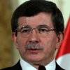 Davutoğlu'ndan Sev Ortaokulu'na ziyaret Davutoğlu'ndan Sev Ortaokulu'na ziyaret