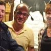 Bodrum tatilindeki Zelenskiy ocakbaşında et pişirdi Bodrum tatilindeki Zelenskiy ocakbaşında et pişirdi