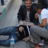 Taksi çarpan adam yaralandı Taksi çarpan adam yaralandı