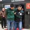 Uyuşturucu satıcıları AVM'de yakalandı Uyuşturucu satıcıları AVM'de yakalandı