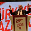 Muharrem İnce CHP yönetimini topa tuttu: Her gün bir skandal var Muharrem İnce CHP yönetimini topa tuttu: Her gün bir skandal var