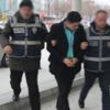 Hapis cezası bulunan şüpheli, kardeşinin kimliğiyle muavinlik yaparken yakalandı Hapis cezası bulunan şüpheli, kardeşinin kimliğiyle muavinlik yaparken yakalandı