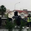 Kıbrıs'ta yaz yağmurları araçları devirdi Kıbrıs'ta yaz yağmurları araçları devirdi