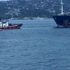 Boğaz yine tehlike atlattı; arızalanan tanker sürüklendi